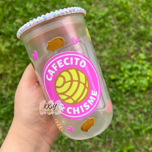 Iridescent Cafecito y Chisme