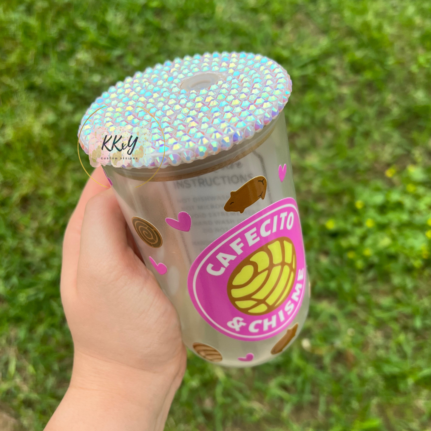 Iridescent Cafecito y Chisme